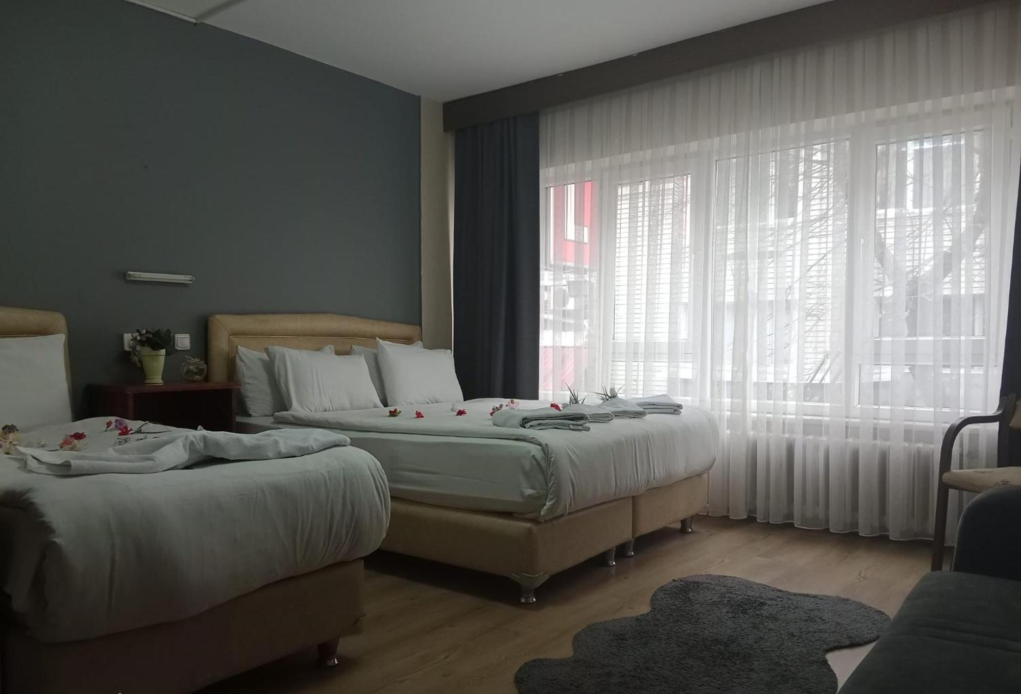 Hotel Cesmeli Бурса Стая снимка
